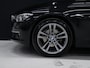 BMW 3-Serie 320i Luxury Edition [CAMERA, PDC, STOELVERWARMING, DIGITAL DASH, CRUISE, BLUETOOTH, NAVIGATIE, LED, MULTIFUNCTIONEEL STUURWIEL, NIEUWSTAAT]