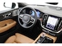 Volvo V60 T6 PLUG-IN HYBRID AWD ULTRA DARK *FULL OPTIONS!* -PANO.DAK|BOWERS&WILKINS|GEVENT.LEDER+MASSAGE|360°CAM|HEAD-UP DISP.|PRIVACY.GLAS|TREKHAAK|19"