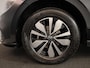 Volkswagen Polo 1.0 TSI Life Edition GOAL 95 pk | Navigatie | Parkeersensoren | Adaptieve cruise control | Autom. airco | Stoelverwarming |