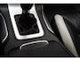 Volvo V70 R-design 2.5T R-Design | TREKHAAK | ACHTERBANKVERWARMING | LEDER | 18"