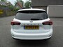 Ford Focus Wagon ECOBOOST CONNECTED PLUS NIEUW MODEL NAV AIRCO LMV PDC PRIVACYGLAS XENON RIJKLAARPRIJS