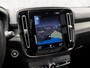 Volvo XC40 1.5 T5 Recharge R-Design 262Pk Automaat (PANORAMADAK, APPLE CARPLAY, GROOT NAVI, LEDER/ALCANTARA, CAMERA, SPORTSTOELEN, KEYLESS, ELEK ACHTERKLEP, NIEUWSTAAT)