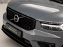 Volvo XC40 1.5 T5 Recharge R-Design 262Pk Automaat (PANORAMADAK, APPLE CARPLAY, GROOT NAVI, LEDER/ALCANTARA, CAMERA, SPORTSTOELEN, KEYLESS, ELEK ACHTERKLEP, NIEUWSTAAT)