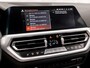 BMW 3-Serie 330e High Executive 252Pk Automaat (SCHUIFDAK, DEALER ONDERHOUDEN, APPLE CARPLAY, GROOT NAVI, CAMERA, GETINT GLAS, BRUIN LEDER, SPORTSTOELEN, STUUR/STOELVERWARMING, SFEERVERLICHTING, NIEUWSTAAT)