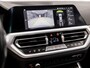 BMW 3-Serie 330e High Executive 252Pk Automaat (SCHUIFDAK, DEALER ONDERHOUDEN, APPLE CARPLAY, GROOT NAVI, CAMERA, GETINT GLAS, BRUIN LEDER, SPORTSTOELEN, STUUR/STOELVERWARMING, SFEERVERLICHTING, NIEUWSTAAT)