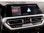 BMW 3-Serie 330e High Executive 252Pk Automaat (SCHUIFDAK, DEALER ONDERHOUDEN, APPLE CARPLAY, GROOT NAVI, CAMERA, GETINT GLAS, BRUIN LEDER, SPORTSTOELEN, STUUR/STOELVERWARMING, SFEERVERLICHTING, NIEUWSTAAT)