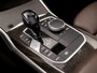 BMW 3-Serie 330e High Executive 252Pk Automaat (SCHUIFDAK, DEALER ONDERHOUDEN, APPLE CARPLAY, GROOT NAVI, CAMERA, GETINT GLAS, BRUIN LEDER, SPORTSTOELEN, STUUR/STOELVERWARMING, SFEERVERLICHTING, NIEUWSTAAT)