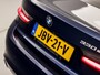 BMW 3-Serie 330e High Executive 252Pk Automaat (SCHUIFDAK, DEALER ONDERHOUDEN, APPLE CARPLAY, GROOT NAVI, CAMERA, GETINT GLAS, BRUIN LEDER, SPORTSTOELEN, STUUR/STOELVERWARMING, SFEERVERLICHTING, NIEUWSTAAT)