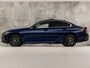 BMW 3-Serie 330e High Executive 252Pk Automaat (SCHUIFDAK, DEALER ONDERHOUDEN, APPLE CARPLAY, GROOT NAVI, CAMERA, GETINT GLAS, BRUIN LEDER, SPORTSTOELEN, STUUR/STOELVERWARMING, SFEERVERLICHTING, NIEUWSTAAT)
