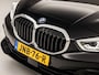 BMW 1-Serie 116i High Executive Automaat (APPLE CARPLAY, NAVIGATIE, CLIMATE, PARKEERSENSOREN, SPORTSTOELEN, CRUISE, NIEUWE APK, NIEUWSTAAT)