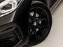 BMW 1-Serie 116i High Executive Automaat (APPLE CARPLAY, NAVIGATIE, CLIMATE, GETINT GLAS, PARKEERSENSOREN, SPORTSTOELEN, CRUISE, NIEUWE APK, NIEUWSTAAT)