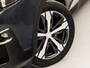 Peugeot 3008 1.2 PureTech Premium Sport Automaat (PANORAMADAK, APPLE CARPLAY, GROOT NAVI, 360 CAMERA, KEYLESS, SPORTSTOELEN, LEDER, ELEK ACHTERKLEP, ADAPTIVE CRUISE, DRIVE MODE, NIEUWSTAAT)