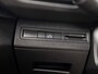 Peugeot 3008 1.2 PureTech Premium Sport Automaat (PANORAMADAK, APPLE CARPLAY, GROOT NAVI, 360 CAMERA, KEYLESS, SPORTSTOELEN, LEDER, ELEK ACHTERKLEP, ADAPTIVE CRUISE, DRIVE MODE, NIEUWSTAAT)