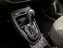 Renault Captur 1.2 TCe Expression Sport Automaat (NAVIGATIE, CAMERA, GETINT GLAS, SPORTSTOELEN, CRUISE, NIEUWE APK, NIEUWSTAAT)