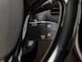 Renault Captur 1.2 TCe Expression Sport Automaat (NAVIGATIE, CAMERA, GETINT GLAS, SPORTSTOELEN, CRUISE, NIEUWE APK, NIEUWSTAAT)