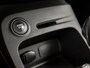 Renault Captur 1.2 TCe Expression Sport Automaat (NAVIGATIE, CAMERA, GETINT GLAS, SPORTSTOELEN, CRUISE, NIEUWE APK, NIEUWSTAAT)