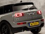 MINI Clubman 1.5 Cooper Chili Sport (PANORAMADAK, NAVIGATIE, CLIMATE, ZWART HEMEL, LEDER, SPORTSTOELEN, GETINT GLAS, LED KOPLAMPEN, PARKEERSENSOREN, NIEUWE APK, NIEUWSTAAT)