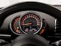 MINI Clubman 1.5 Cooper Chili Sport (PANORAMADAK, NAVIGATIE, CLIMATE, ZWART HEMEL, LEDER, SPORTSTOELEN, GETINT GLAS, LED KOPLAMPEN, PARKEERSENSOREN, NIEUWE APK, NIEUWSTAAT)