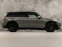 MINI Clubman 1.5 Cooper Chili Sport (PANORAMADAK, NAVIGATIE, CLIMATE, ZWART HEMEL, LEDER, SPORTSTOELEN, GETINT GLAS, LED KOPLAMPEN, PARKEERSENSOREN, NIEUWE APK, NIEUWSTAAT)