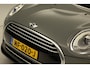 MINI Clubman 1.5 Cooper Chili Sport (PANORAMADAK, NAVIGATIE, CLIMATE, ZWART HEMEL, LEDER, SPORTSTOELEN, GETINT GLAS, LED KOPLAMPEN, PARKEERSENSOREN, NIEUWE APK, NIEUWSTAAT)
