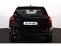 Volvo XC60 T8 Recharge AWD Ultra Black Edition - Panorama/schuifdak - IntelliSafe Assist & Surround - 360º Camera - Harman/Kardon audio - Adaptieve LED koplampen - Verwarmde voorstoelen, stuur & achterbank - Parkeersensoren voor & achter - Elektr. bedienb. voorstoelen met geheugen - Head up display - Draadloze tel. lader - Extra getint glas - 21' LMV