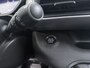 Jeep Avenger 1.2 e-Hybrid Black Edition | Achterbank in delen neerklapbaar | Achteruitrijcamera | Afdaal assistent