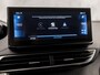 Peugeot 3008 1.2 PureTech Sport Automaat (APPLE CARPLAY, GROOT NAVI, 360 CAMERA, KEYLESS, SPORTSTOELEN, GETINT GLAS, TREKHAAK, NIEUWE APK, NIEUWSTAAT)