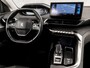 Peugeot 3008 1.2 PureTech Sport Automaat (APPLE CARPLAY, GROOT NAVI, 360 CAMERA, KEYLESS, SPORTSTOELEN, GETINT GLAS, TREKHAAK, NIEUWE APK, NIEUWSTAAT)