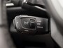 Peugeot 3008 1.2 PureTech Sport Automaat (APPLE CARPLAY, GROOT NAVI, 360 CAMERA, KEYLESS, SPORTSTOELEN, GETINT GLAS, TREKHAAK, NIEUWE APK, NIEUWSTAAT)