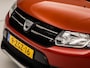 Dacia Sandero 0.9 TCe Stepway Lauréate (NAVIGATIE, AIRCO, TREKHAAK, CRUISE, SPORTSTOELEN, PARKEERSENSOREN, NIEUWE APK, NIEUWSTAAT)