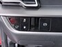 Kia Sportage 1.6 T-GDi Plug-in Hybrid AWD DynamicPlusLine Navigatie - Achteruitrijcamera - Stoelverwarming - Stuurverwarming - Virena zekerheidspakket € 895,-