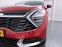 Kia Sportage 1.6 T-GDi Plug-in Hybrid AWD DynamicPlusLine Navigatie - Achteruitrijcamera - Stoelverwarming - Stuurverwarming - Virena zekerheidspakket € 895,-