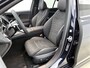 Mercedes-Benz E-klasse 300 e Business Solution AMG | Comfortpakket Plus |  Winterpakket | Nightpakket | Parkeerpakket met 360°-camera | Trekhaak | Panoramaschuifdak | GUARD 360° | Sierelementen in zwart essenhout |