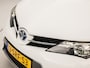 Toyota Auris Touring Sports 1.8 Hybrid Sport Automaat (PANORAMADAK, NAVIGATIE, CLIMATE, CAMERA, SPORTSTOELEN, KEYLESS, GETINT GLAS, NIEUWSTAAT)