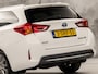 Toyota Auris Touring Sports 1.8 Hybrid Sport Automaat (PANORAMADAK, NAVIGATIE, CLIMATE, CAMERA, SPORTSTOELEN, KEYLESS, GETINT GLAS, NIEUWSTAAT)