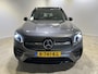 Mercedes-Benz GLB 200 Business Solution AMG 7p. | Navigatie/Android/Apple Carplay | LM Velgen 19" | Elektrisch Glazen Panoramadak | Voorstoelen Verwarmd | Cruise Control | Airco |