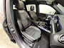 Mercedes-Benz GLB 200 Business Solution AMG 7p. | Navigatie/Android/Apple Carplay | LM Velgen 19" | Elektrisch Glazen Panoramadak | Voorstoelen Verwarmd | Cruise Control | Airco |