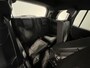 Mercedes-Benz GLB 200 Business Solution AMG 7p. | Navigatie/Android/Apple Carplay | LM Velgen 19" | Elektrisch Glazen Panoramadak | Voorstoelen Verwarmd | Cruise Control | Airco |