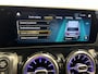 Mercedes-Benz GLB 200 Business Solution AMG 7p. | Navigatie/Android/Apple Carplay | LM Velgen 19" | Elektrisch Glazen Panoramadak | Voorstoelen Verwarmd | Cruise Control | Airco |