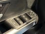 Mercedes-Benz GLB 200 Business Solution AMG 7p. | Navigatie/Android/Apple Carplay | LM Velgen 19" | Elektrisch Glazen Panoramadak | Voorstoelen Verwarmd | Cruise Control | Airco |