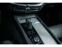 Volvo XC60 2.0 T6 Plug-in hybrid AWD R-Design 350 PK|Pano|Trekhaak
