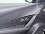 Peugeot e-208 EV GT 350 50kWh Soh 94% Panoramadak Adap.Cruise Stoelverwarming 3D-Navi 360°Camera Ecc Android Auto Apple Carplay Pdc Lmv Privacy Glas Led DAB Bluetooth Regen-Lichtsensor DAB+ Dealeronderhouden