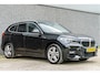 BMW X1 (f48) xDrive25e M-Sport Pakket / Trekhaak / Pano / Head-Up / Leder / Stoelverwarming / Adaptive Cruise / Climate Control / Navi