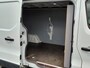 Renault Trafic 1.6 dCi 126PK T29 L2H1 3-Persoons Euro 6 Trekhaak Airco Navi Cruise Control Bluetooth Pdc Comfort Energy Betonplex vloer Wandbetimmering Schuifdeur Achterdeuren Origineel Nederlandse Auto