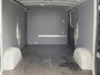Renault Trafic 1.6 dCi 126PK T29 L2H1 3-Persoons Euro 6 Trekhaak Airco Navi Cruise Control Bluetooth Pdc Comfort Energy Betonplex vloer Wandbetimmering Schuifdeur Achterdeuren Origineel Nederlandse Auto