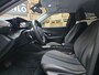 Peugeot e-2008 EV Allure Pack 50 kWh Carplay PDC LED Cruise Trekhaak Camera 17"LM