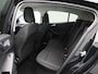 Ford Focus 1.0 EcoBoost Hybrid Titanium | Climate Control | Cruise Control | Navigatie | Parkeersensoren V + A | Lichtmetalen Velgen | Apple Carplay/ Android Auto |