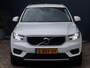 Volvo XC40 1.5 T3 Momentum Pro | NL-Auto | Elek. Achterklep | Parkeersensoren | Navigatie