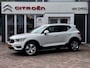 Volvo XC40 1.5 T3 Momentum Pro | NL-Auto | Elek. Achterklep | Parkeersensoren | Navigatie