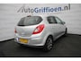 Opel Corsa 1.2-16V '111' Edition 5-deurs met fietsendrager